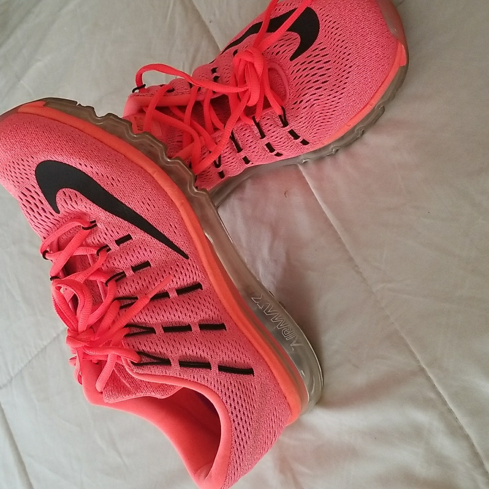 Pre-owned 2016 nike Air max 2016